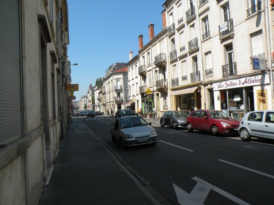  la rue de Mon Desert et ses commerces